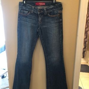 Guess Jeans